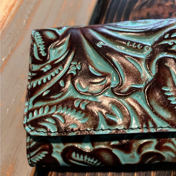 Patricia Nash Elegant Floral Embossed Clutch - Turquoise and Brown - Picture 3 of 7